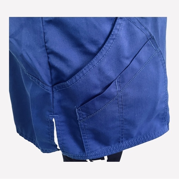 SCRUBS medical scrub top deep blue V-neck shot sleeves double pockets Women M - Picture 6 of 14